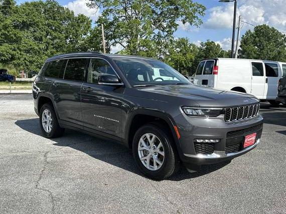 JEEP GRAND CHEROKEE 2023 1C4RJKBG3P8881590 image